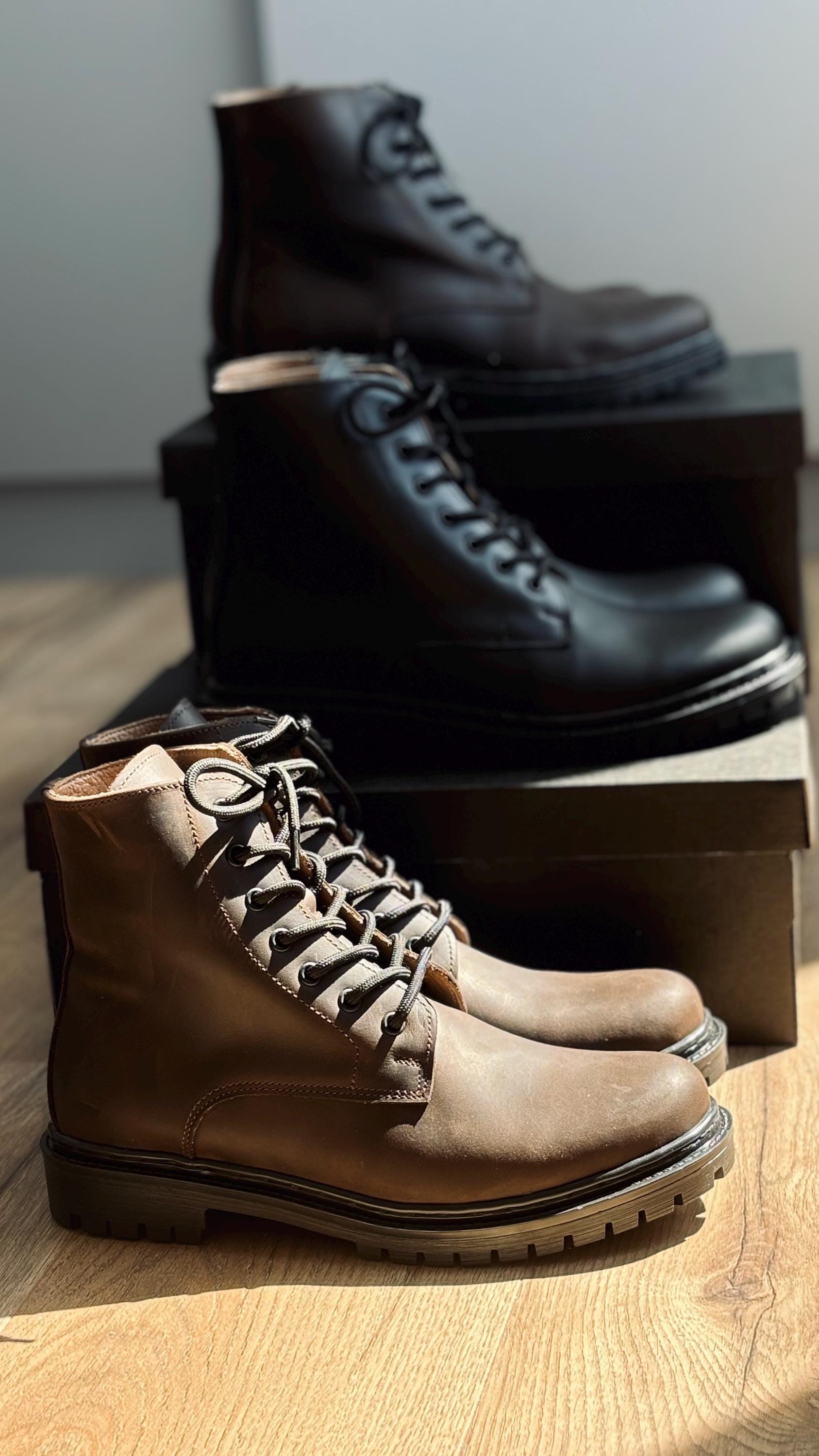 Men's Brown Crazy Horse Leather Combat Boots - Lace Up Work Boots