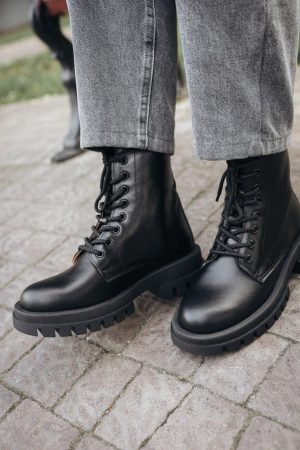 Handmade Black Leather Work Boots: Lace-up Combat Winter Shoes