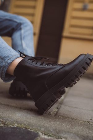 Handmade Black Leather Work Boots: Lace-up Combat Winter Shoes