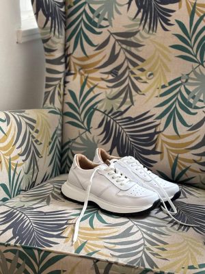 Handmade Leather White Sneakers: Retro Sport Casual Shoes