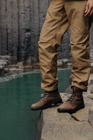 Vintage Brown & Black Crazy Horse Leather Boots – Handmade Herren Stiefeletten Mit Thermorubber-sohle