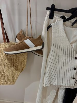 Retro Brown Suede Shoes, Handmade Women's Casual Sneakers, Lace Up Walking Shoes