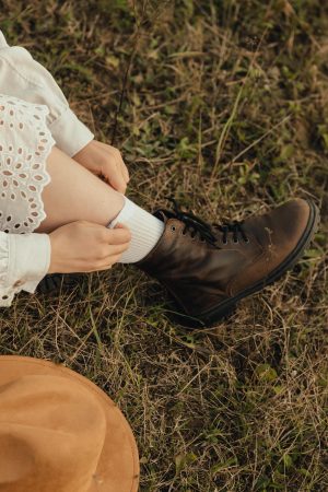 Handmade Brown Leather Boots: Vintage Lace-up Fur-lined Combat Boots